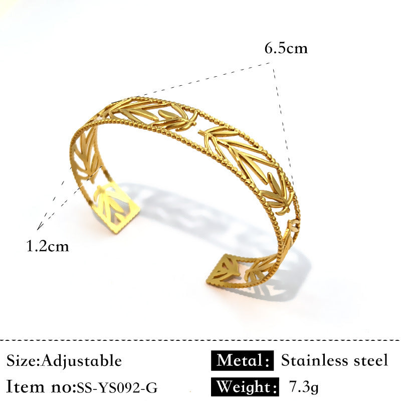 Durable Flower Design Titanium Steel 18K Plated Open Bracelet