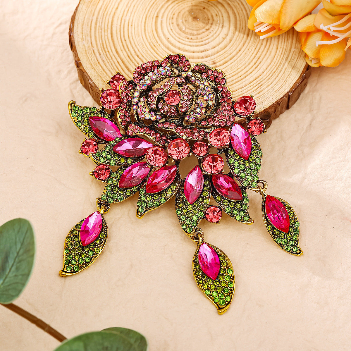 High-End Luxury Retro Exaggerated Rose Brooch