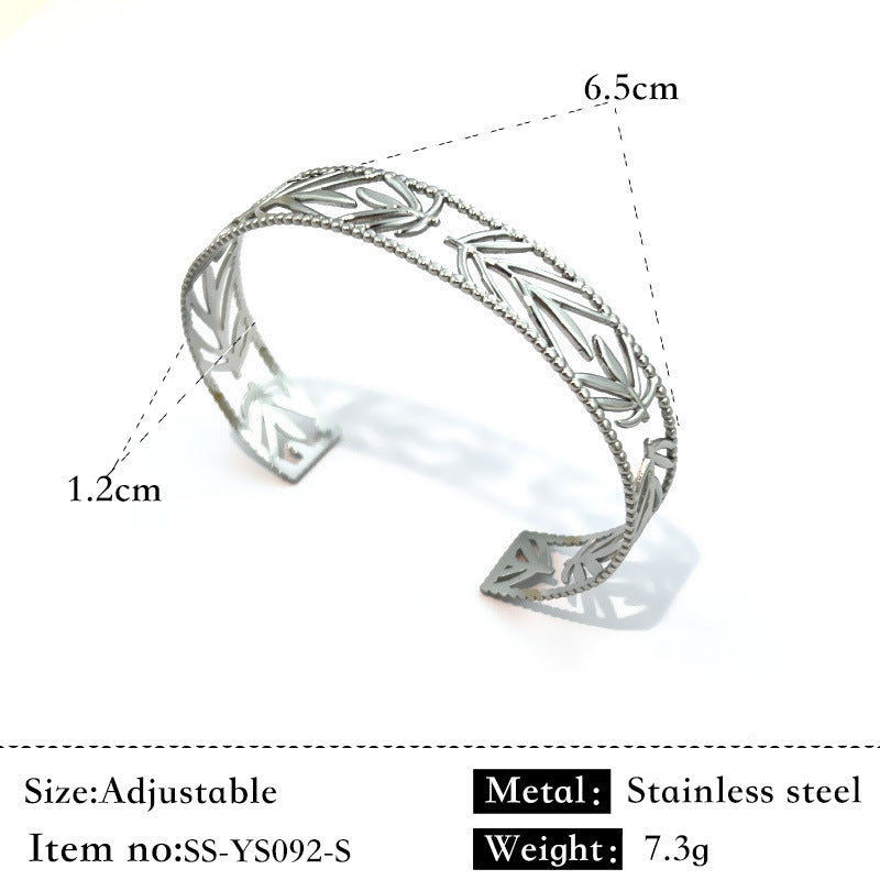 Durable Flower Design Titanium Steel 18K Plated Open Bracelet