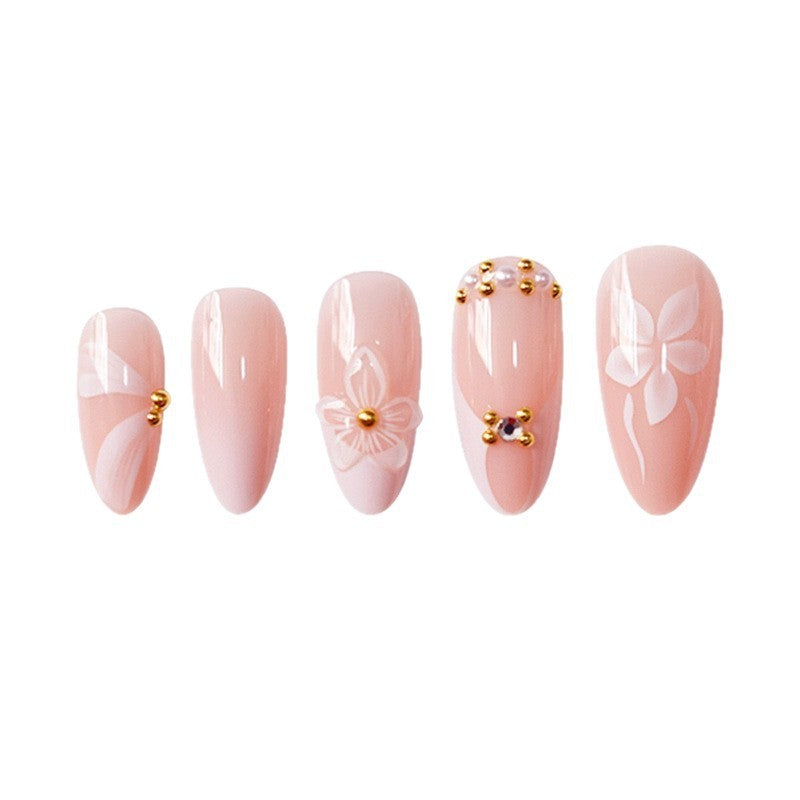 Elegant Almond Fake Nails with Simple White Ripple Design