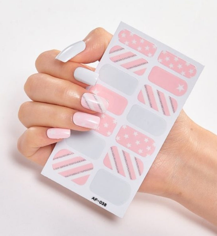Adhesive Nail Polish Wraps with Glue