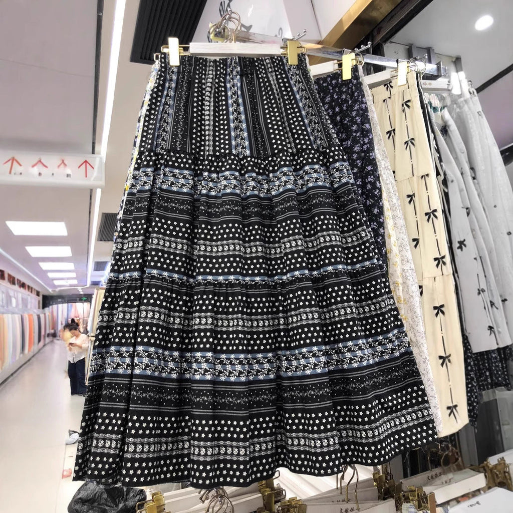 Women's Polka Dot Contrast Stitching Slimming Skirt